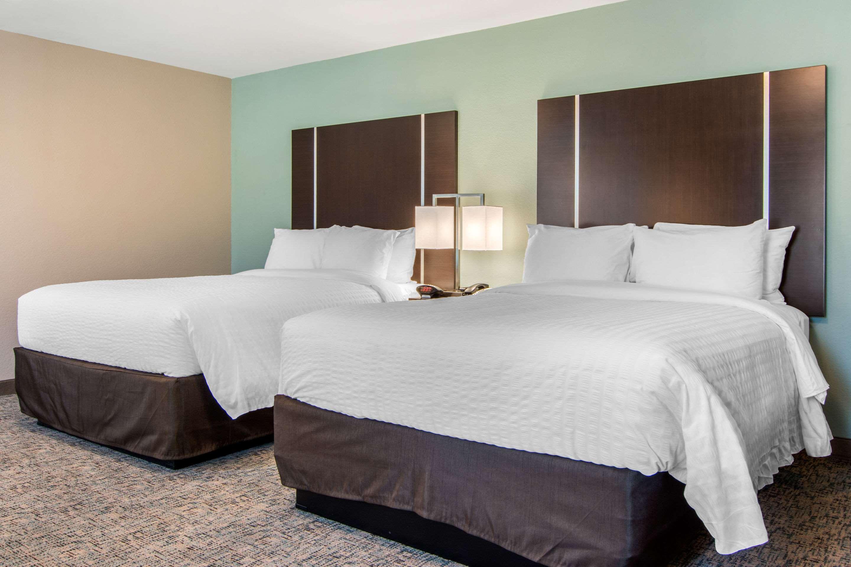 Clarion Inn & Suites Atlanta Downtown Екстер'єр фото