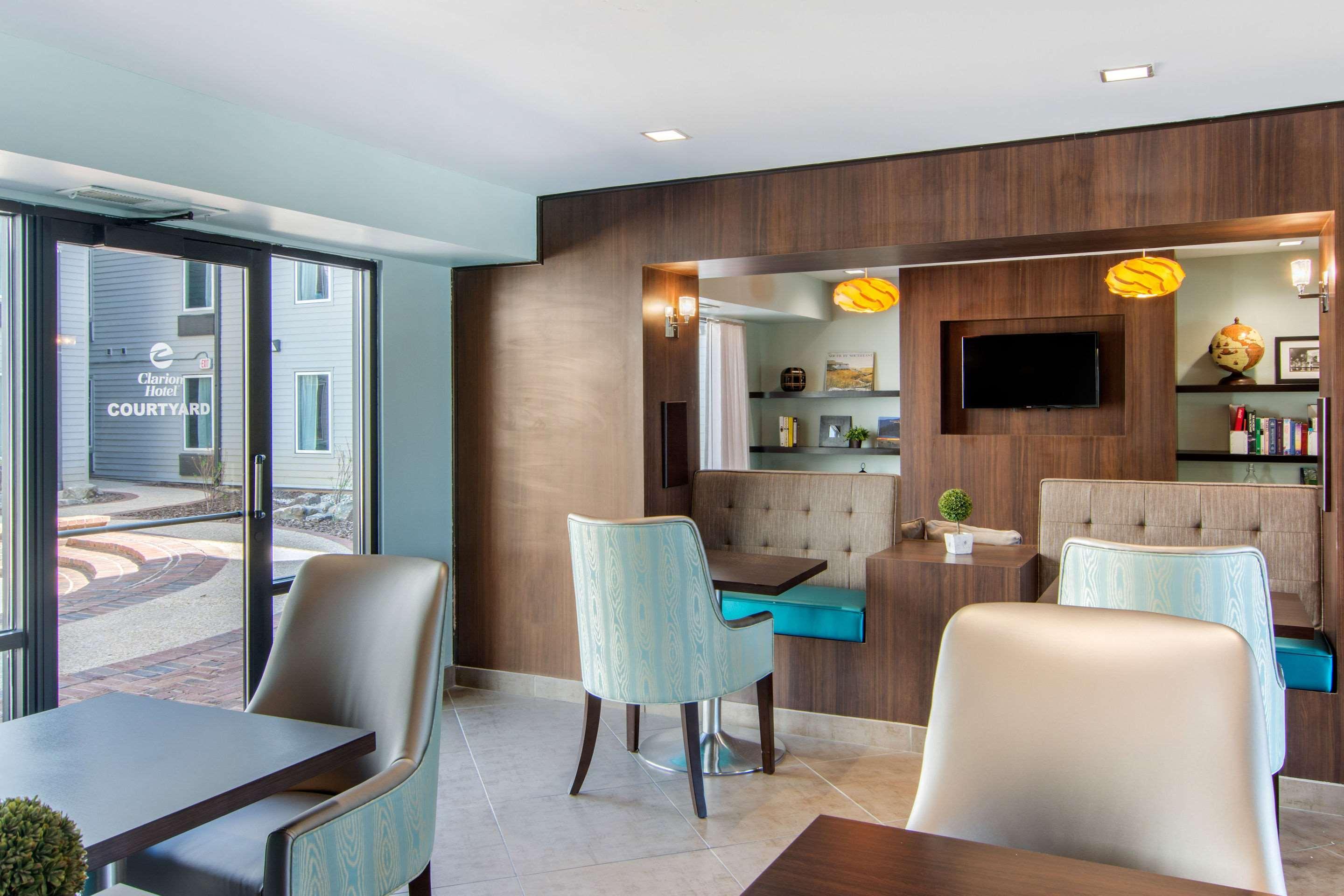 Clarion Inn & Suites Atlanta Downtown Екстер'єр фото