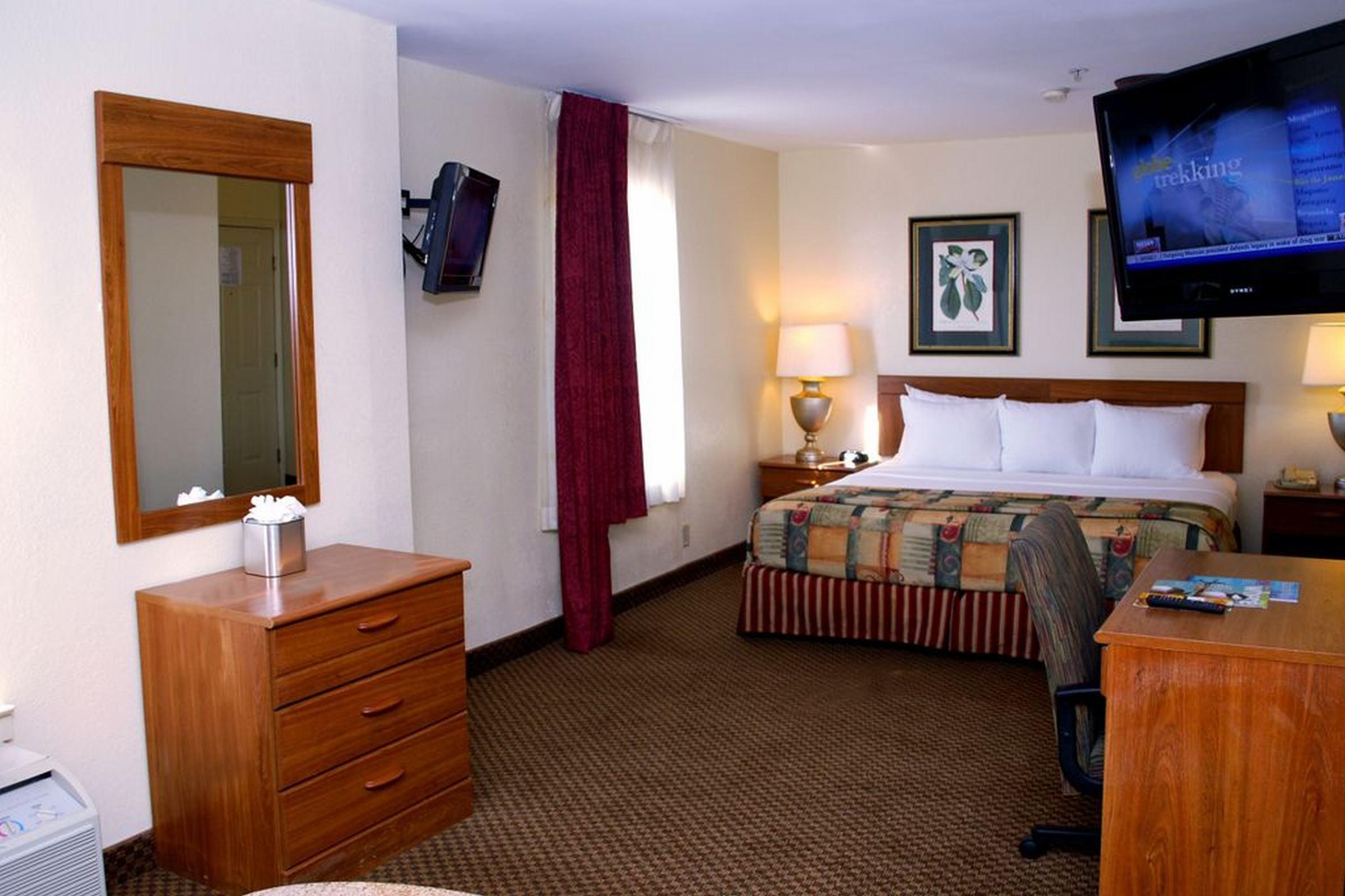 Clarion Inn & Suites Atlanta Downtown Екстер'єр фото