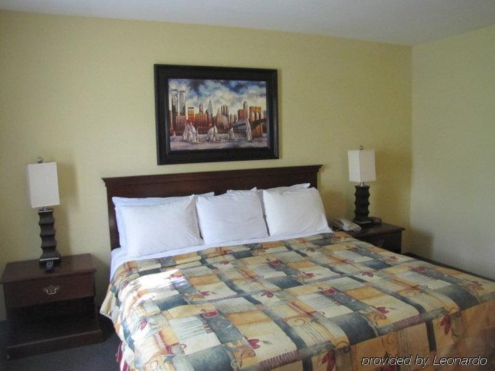 Clarion Inn & Suites Atlanta Downtown Номер фото